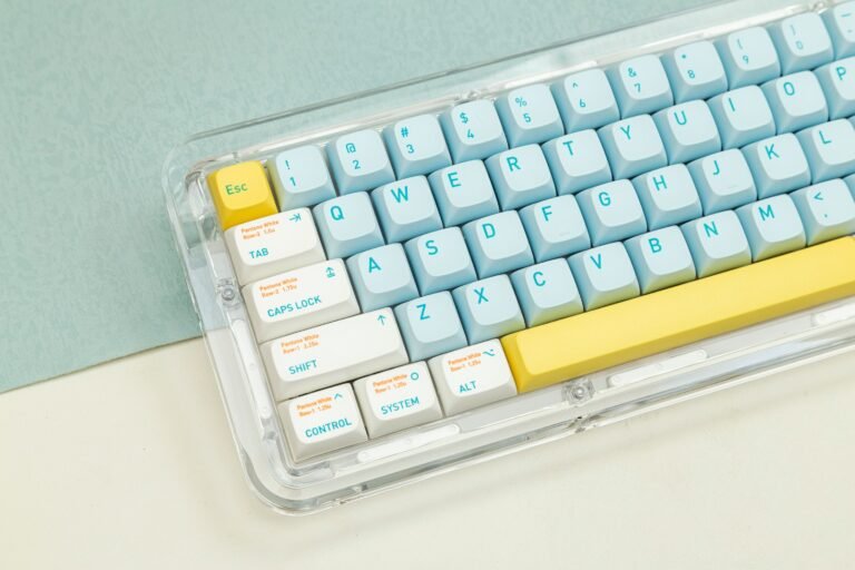 Enhance Your Mechanical Keyboard with XDA Keycaps: The Ultimate Guide