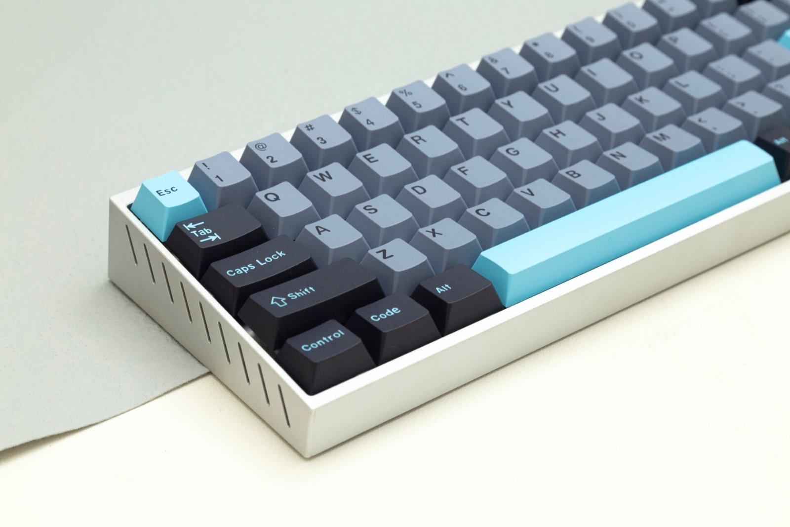 GMK + SAILOR Cherry Custom Keycap Set