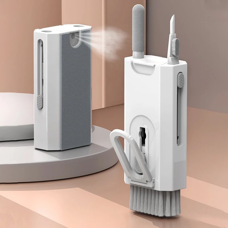 GMK+ 8-in-1 Cleaning Kit Accessories