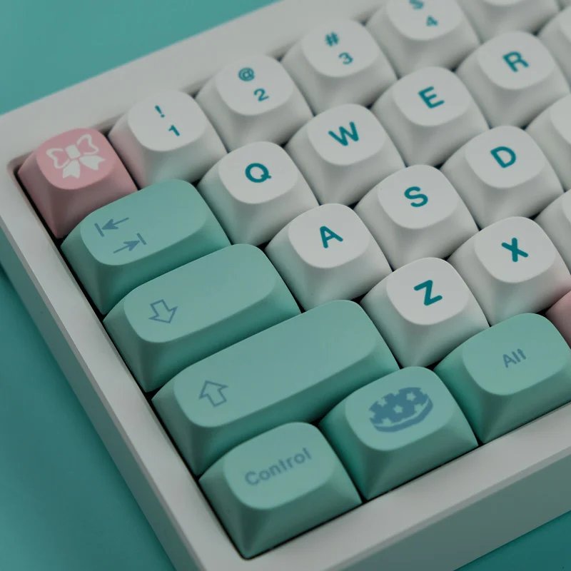 GMK+ Pinky Mint MA Custom Keycap Set