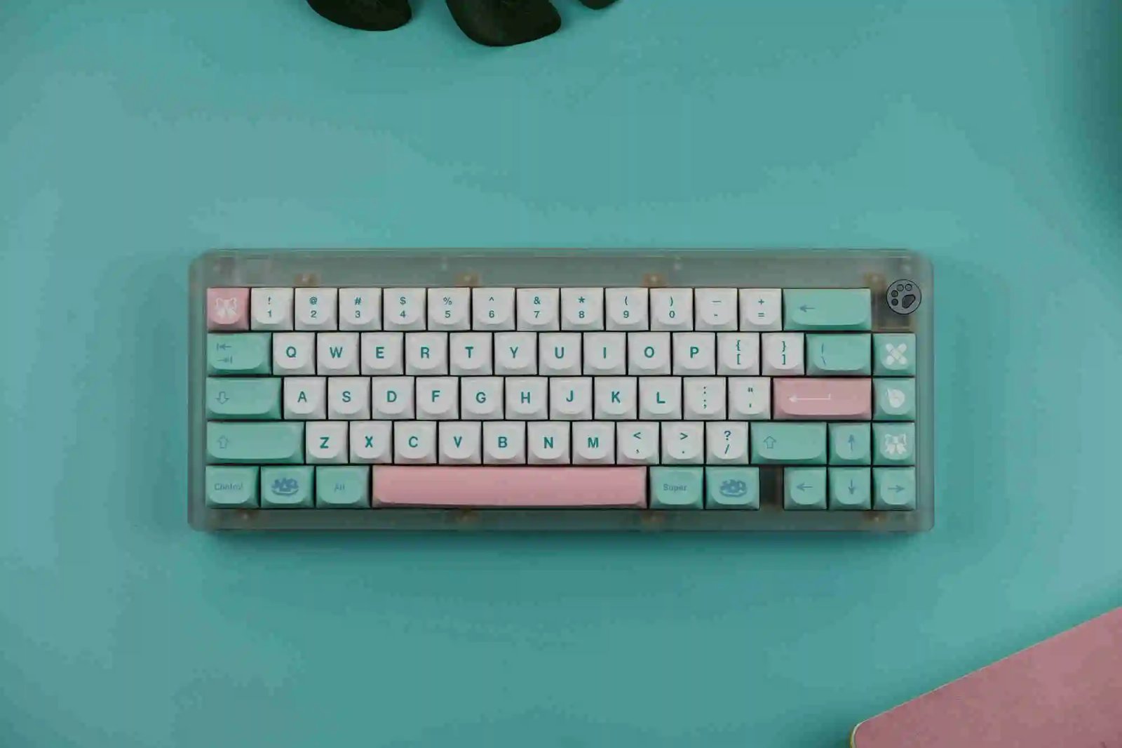 GMK+ Pinky Mint MA Custom Keycap Set