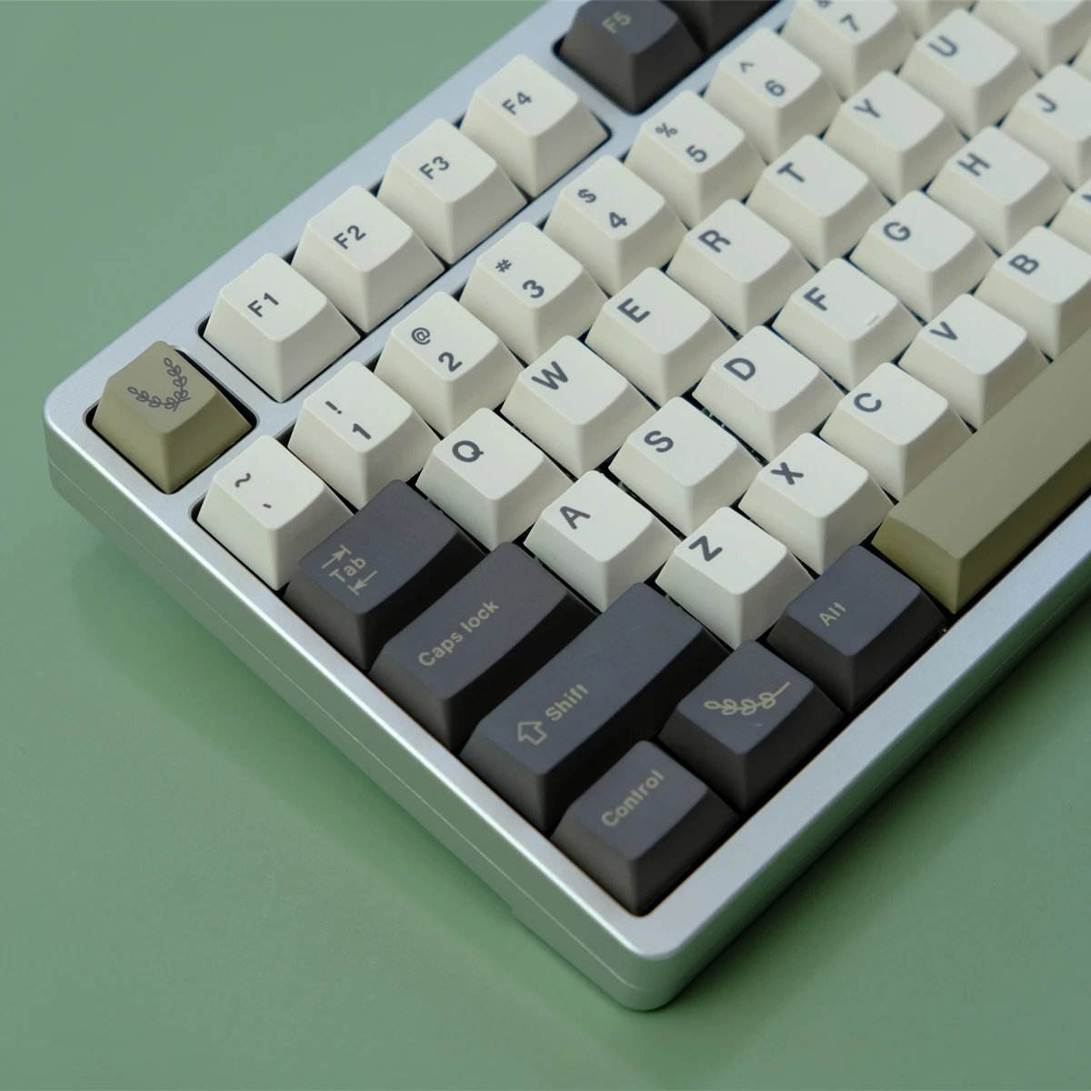GMK+ Olive Cherry Custom Keycap Set - Image 3