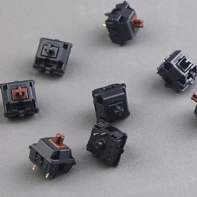 GMK+ Keyboard Brown Switches