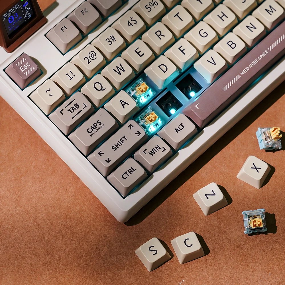 GMK+ Vintage Minimalist Full Mechanical Keyboard