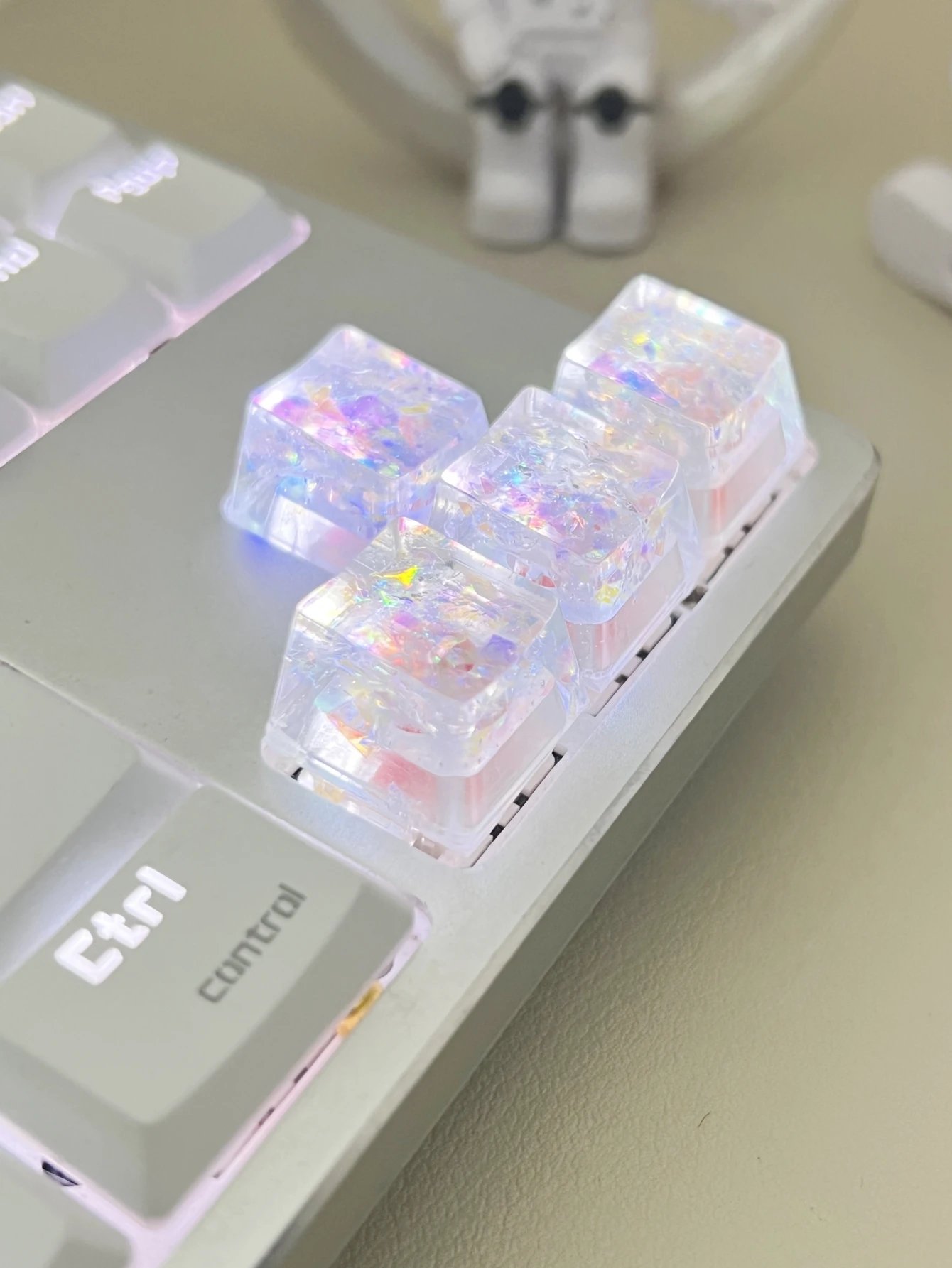 GMK+ Shine Translucent Single Keycap