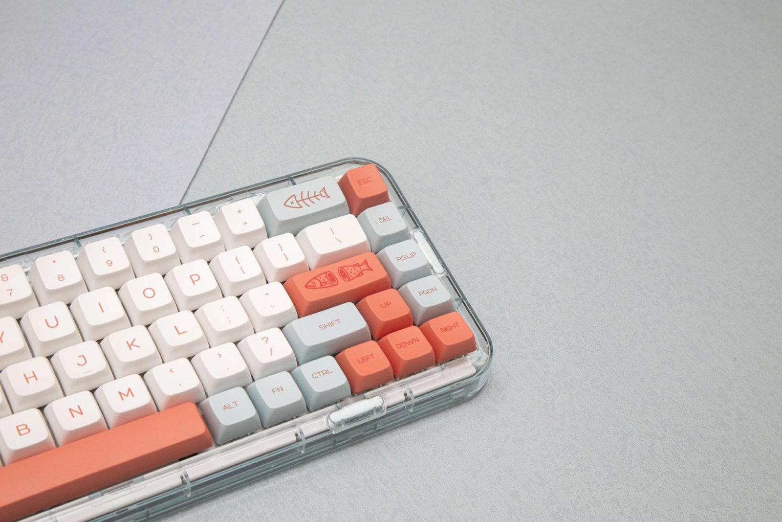 GMK+ Fishy Pastel MDA Custom Keycap Set